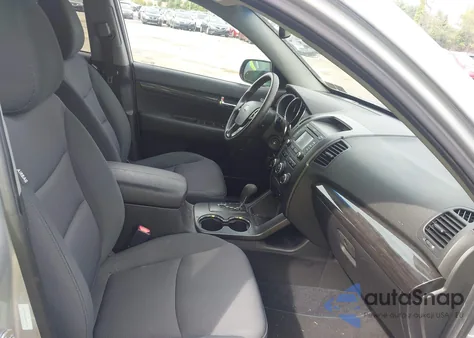 2013 Kia Sorento Lx z USA, uszkodzony, nr VIN 5XYKT4A65DG409198